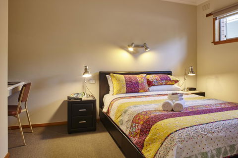 Goldfield Holiday Units - Accommodation ACT 1