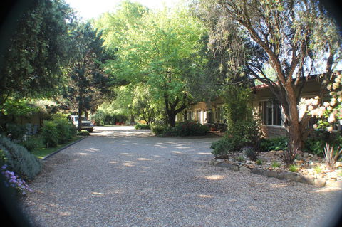 Goldfield Holiday Units - Accommodation ACT 27