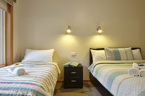 Goldfield Holiday Units - Accommodation ACT 5