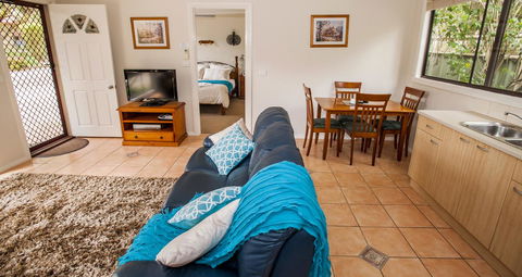 Goldfield Holiday Units - Accommodation ACT 17
