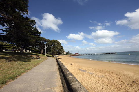 The Waves Apartments - Accommodation ACT 31