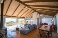 Book Peterborough Accommodation Vacations Accommodation ACT Accommodation ACT
