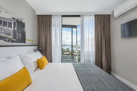 Peppers Docklands - Accommodation ACT 29