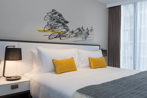 Peppers Docklands - Accommodation ACT 24