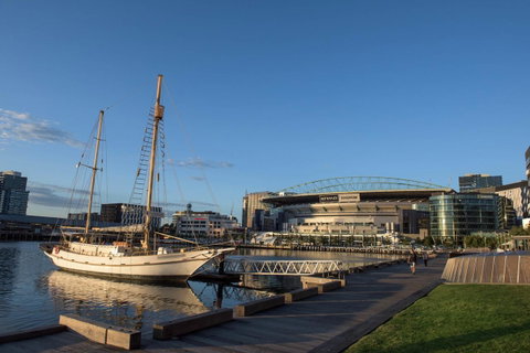 Peppers Docklands - Accommodation ACT 34