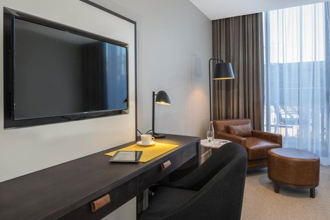 Peppers Docklands - Accommodation ACT 12