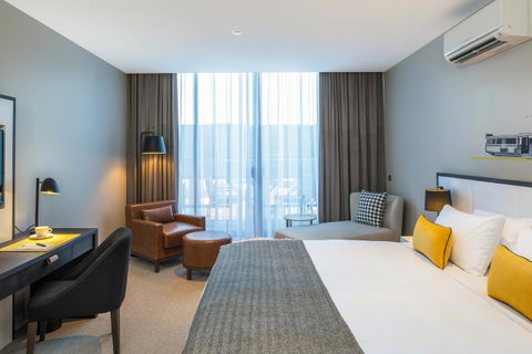 Peppers Docklands - Accommodation ACT 18