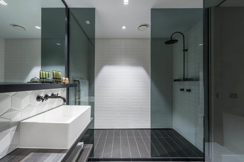Peppers Docklands - Accommodation ACT 21