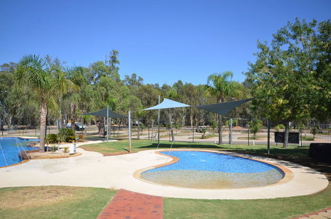 Tasman Holiday Parks - Merool On The Murray - Accommodation ACT 11