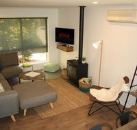 4 Autumn Grove - Accommodation ACT