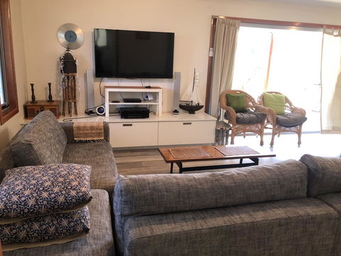 Beautiful, Cosy And Quiet - Accommodation ACT 2