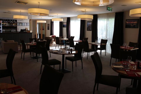 Bairnsdale International - Accommodation ACT 16