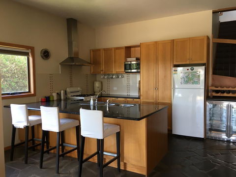 Apostle Hideaway - Central Port Campbell - Accommodation ACT 2