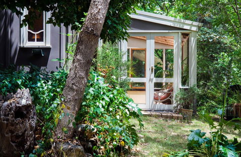 Ashwood Cottages - Accommodation ACT 10