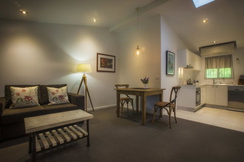 Bright Mystic Valley - Accommodation ACT 17