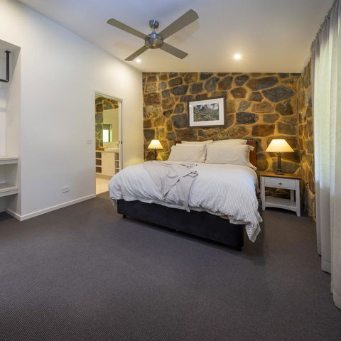 Bright Mystic Valley - Accommodation ACT 5