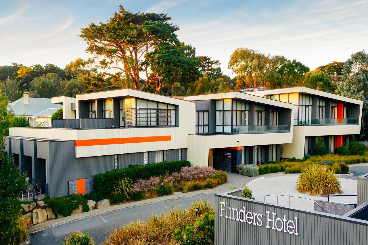  Accommodation ACT