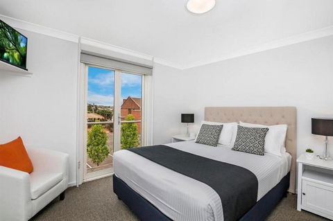 Apartments 521 - Accommodation ACT 7