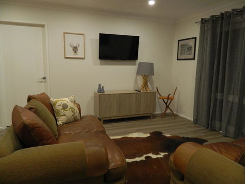 Haig Avenue - Accommodation ACT 8