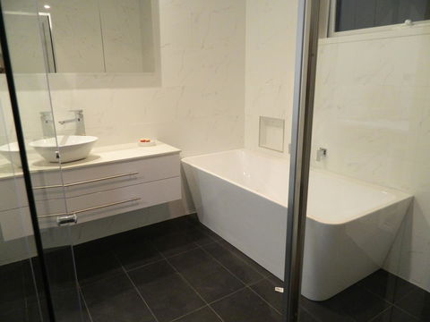 Haig Avenue - Accommodation ACT 13