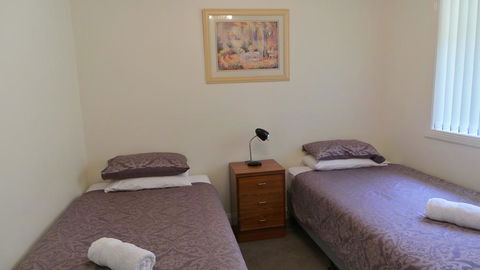 The Bell House - Accommodation ACT 2