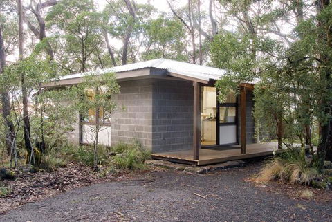 The Chalet - Accommodation ACT 3