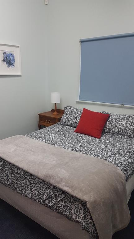 The Cottage - Accommodation ACT 2