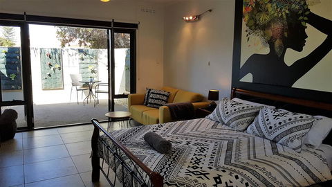 The Courtyard - Accommodation ACT 0