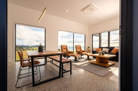The Cove Tasmania - Accommodation ACT 3