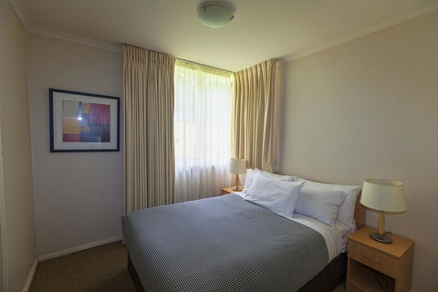 The Denman Hotel In Thredbo - Accommodation ACT 0