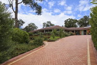 Book Lesmurdie Accommodation Vacations Accommodation ACT Accommodation ACT