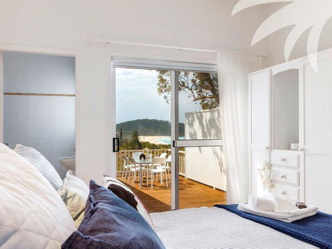 The Headland House - Accommodation ACT 1