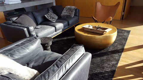 The Longhouse - Suite 2 - Accommodation ACT 3
