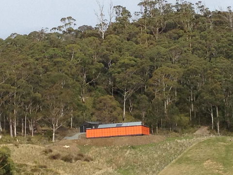 The Orange House - Accommodation ACT 1
