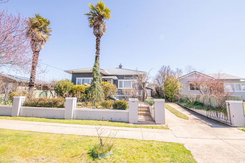 The Palms - Stylish, Modern And Cute As A Button - Accommodation ACT 1
