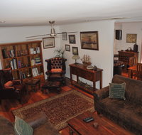 The Pommy Tree - Accommodation ACT