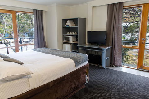 The River Inn Thredbo - Accommodation ACT 2