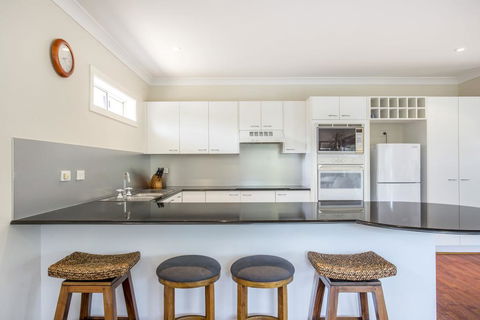 The Sands - 4/46 Jones Avenue Mollymook - Accommodation ACT 1