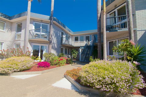 The Sands Holiday Apartments - Accommodation ACT 2