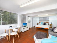 The Secret Garden - 7a Cadell St