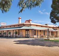 The Standpipe Golf Motor Inn - Accommodation ACT