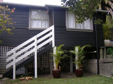 The Tree House, 6 Gowing Street - Accommodation ACT 0