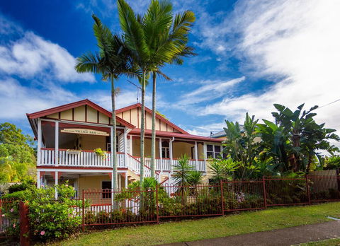 The Village B&B - Accommodation ACT 0