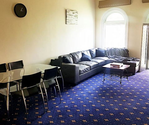 The Wharf Hotel - Accommodation ACT 1