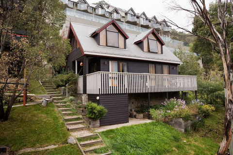 Thredbo Apartment Accommodation - Accommodation ACT 2