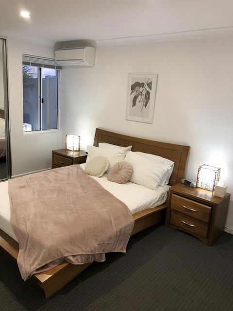 Three Bedroom, Two Bathroom Family Home - Accommodation ACT 2