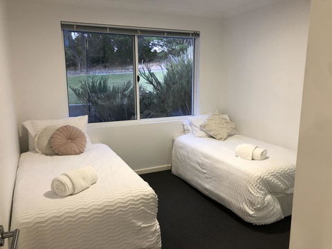 Three Bedroom, Two Bathroom Family Home - Accommodation ACT 3