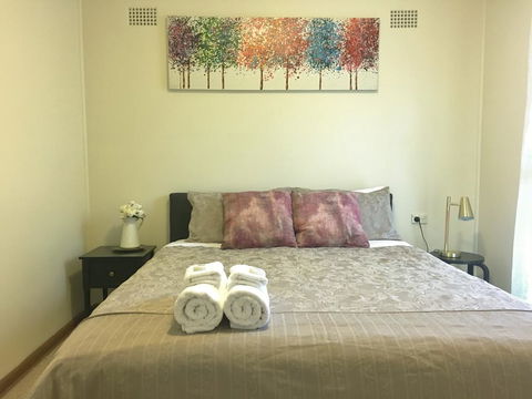 Three Sisters Garden Cottage - Accommodation ACT 2