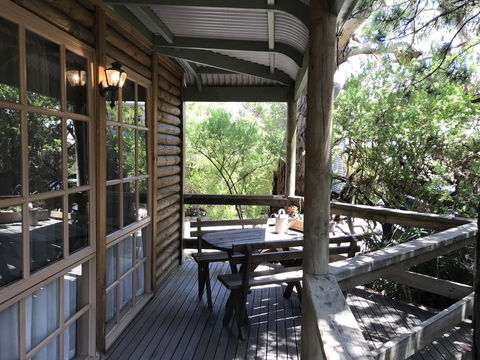 Ti-Tree Village - Accommodation ACT 2