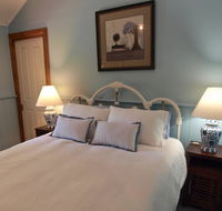 Tiffany's Country Cottages - Accommodation ACT
